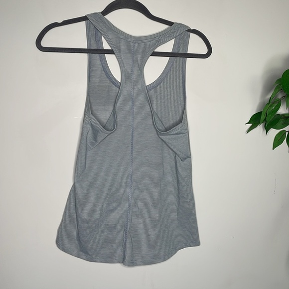 Under Armour Striped Racer Back Tank - Picture 6 of 6